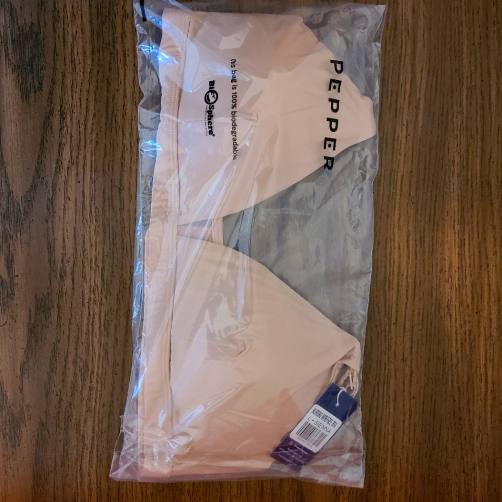 NWT Pepper Nursing Wirefree Bra